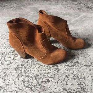 Steve Madden Ankle Booties
